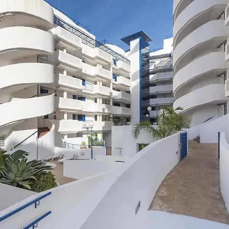 Hotel Pierre & Vacances Playa 5*
