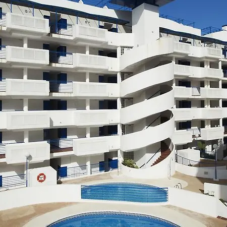 Hotel Pierre & Vacances Playa 5*